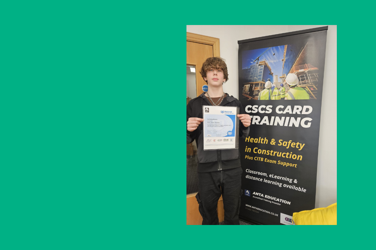 Celebrating Success: Niles completes construction course Image